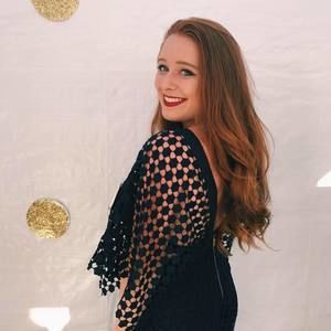 Meet your Posher, Cynthia